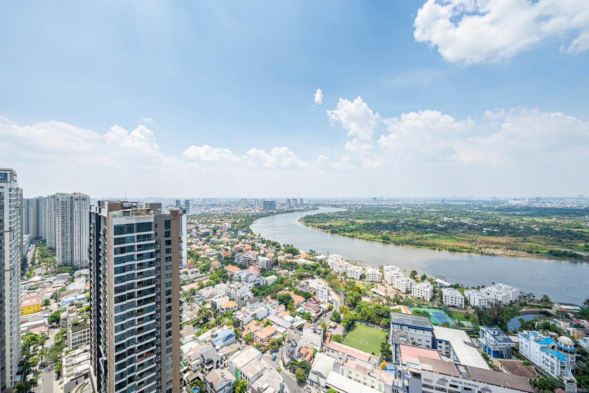 Luxury Condotel In Lumiere Riverside * TP. Hồ Chí Minh