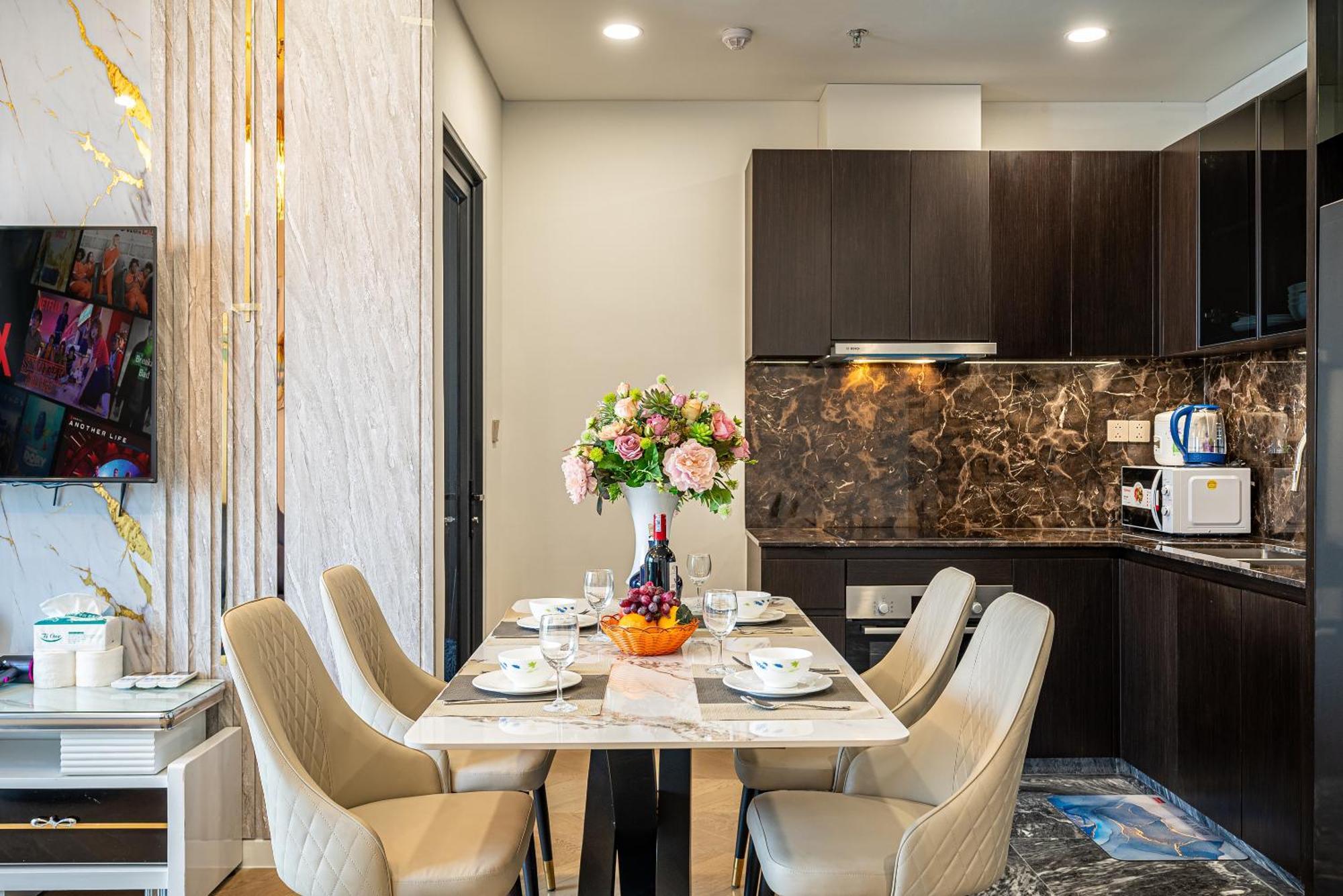 Luxury Condotel In Lumiere Riverside *