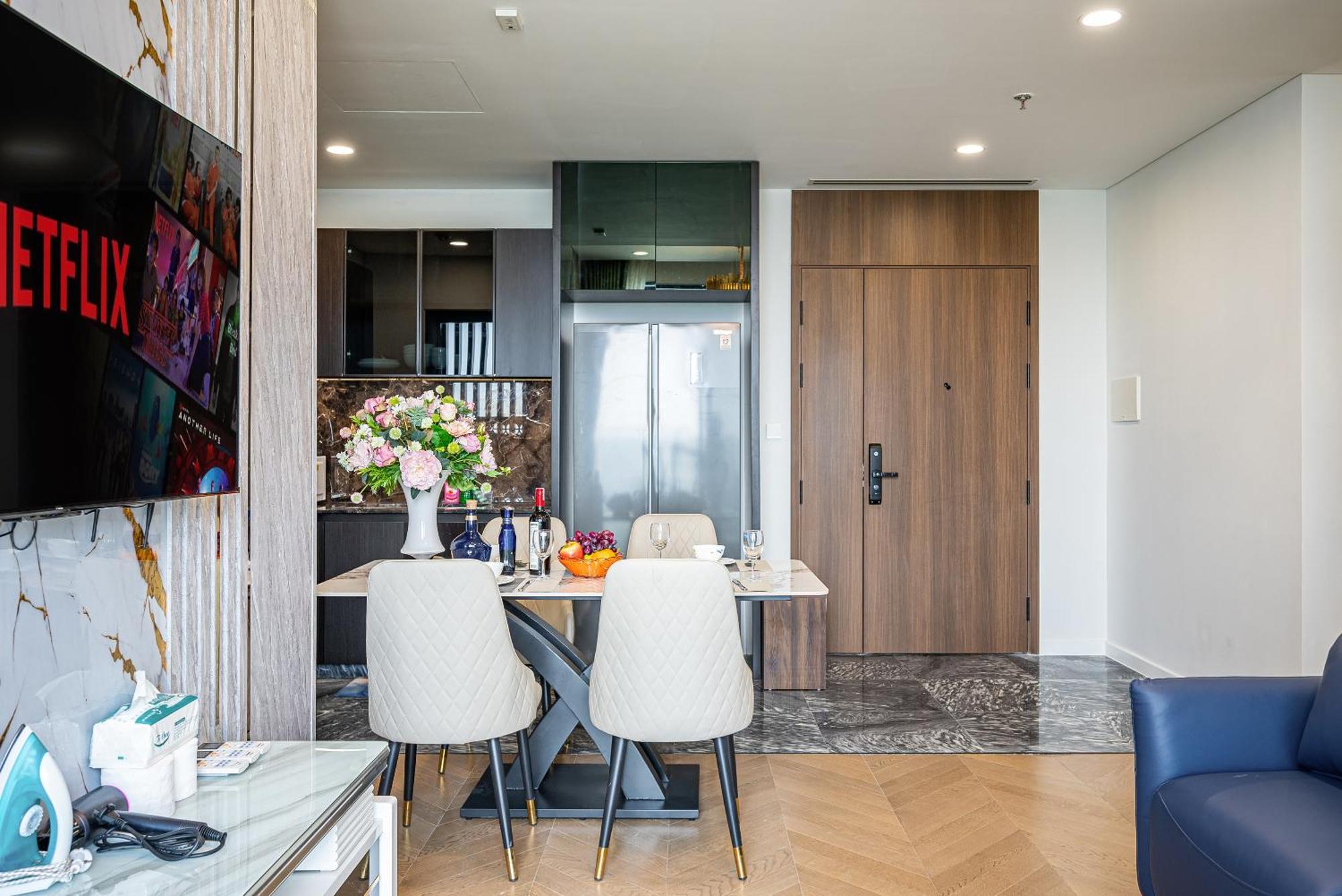 Căn hộ Luxury Condotel In Lumiere Riverside *