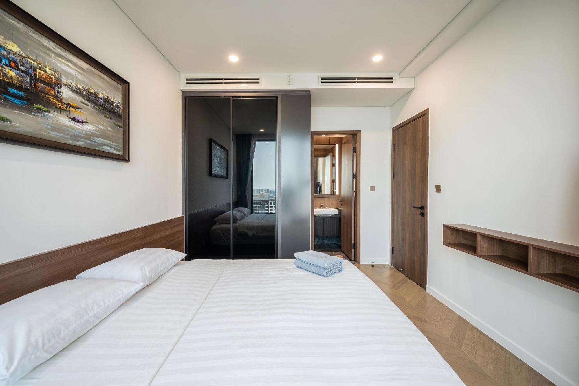 Căn hộ Luxury Condotel In Lumiere Riverside *